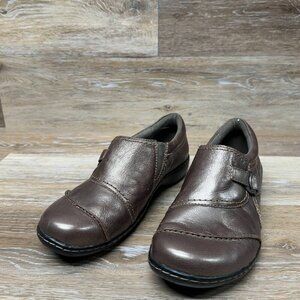 Clarks Ashland Indigo Brown Leather Slip On Shoe Women's Size 8.5